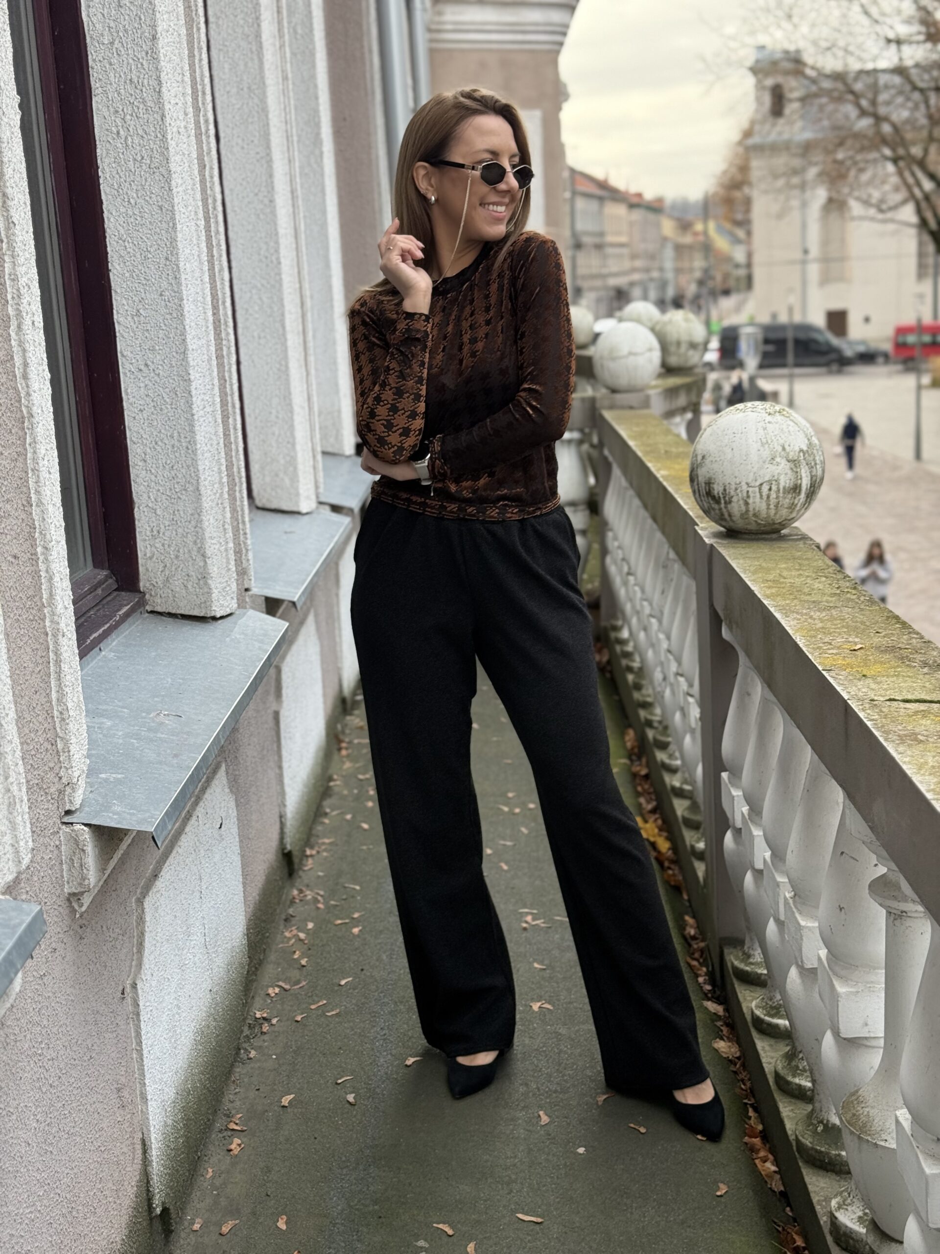 BLIZGIOS juodos kelnės - Image 5