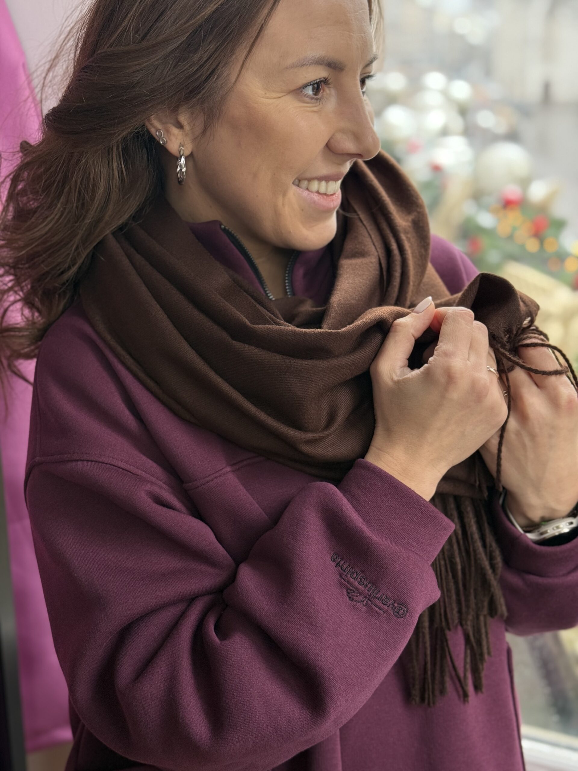 Šokoladinis šalikas "kašmyro prisilietimas"