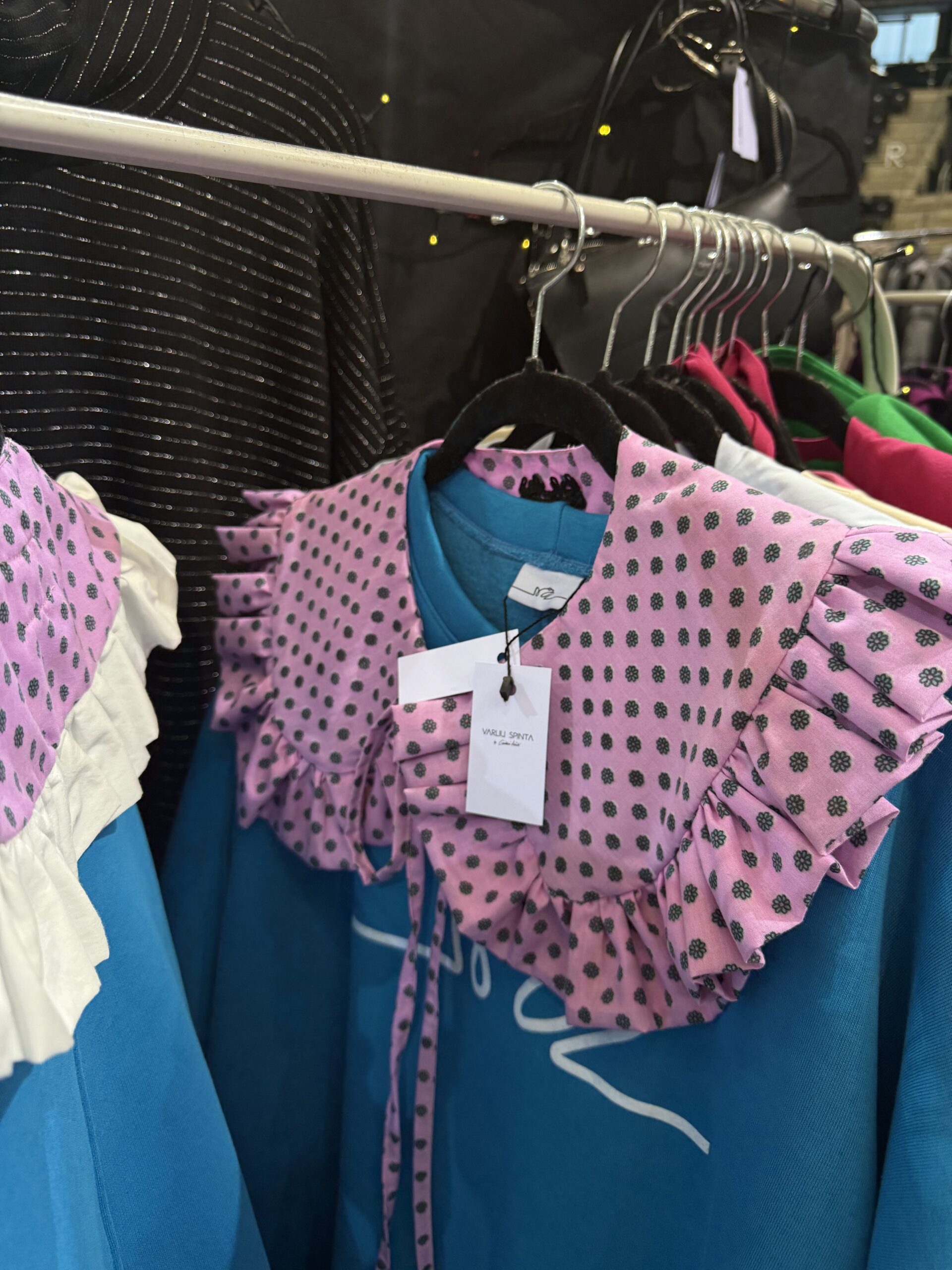 Gražuolė žaisminga apyklė ROŽINE SU GELYTEM