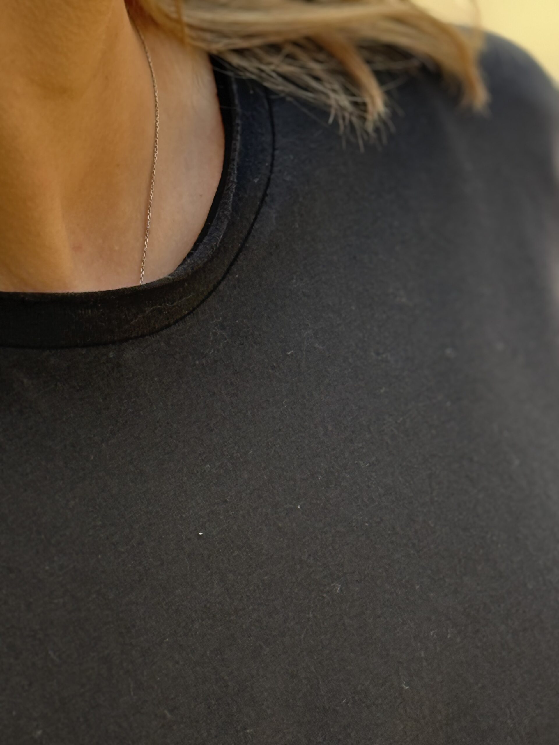 Palaidinė su padraskymais - Image 5