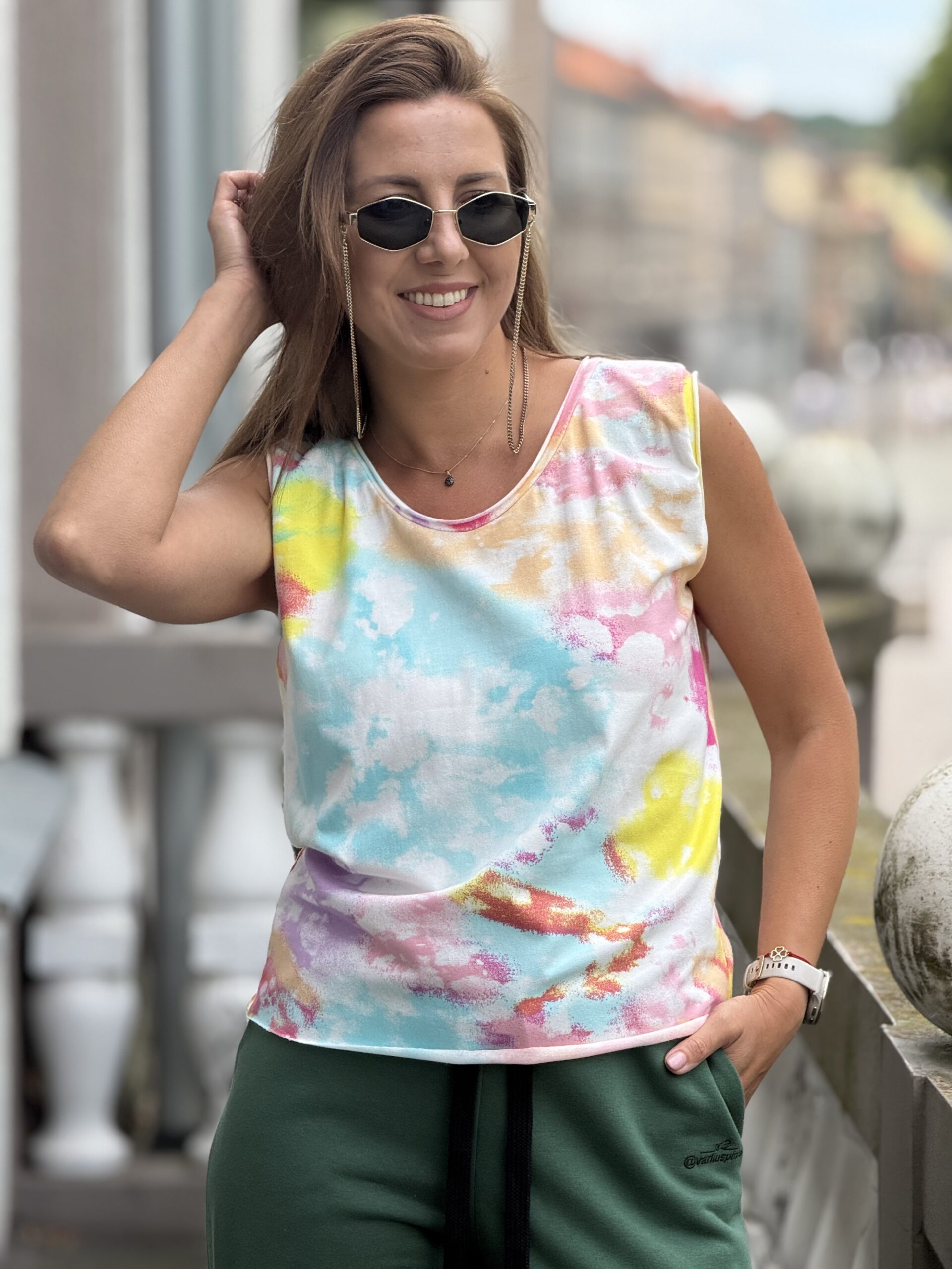 Marga palaidinukė be rankovių