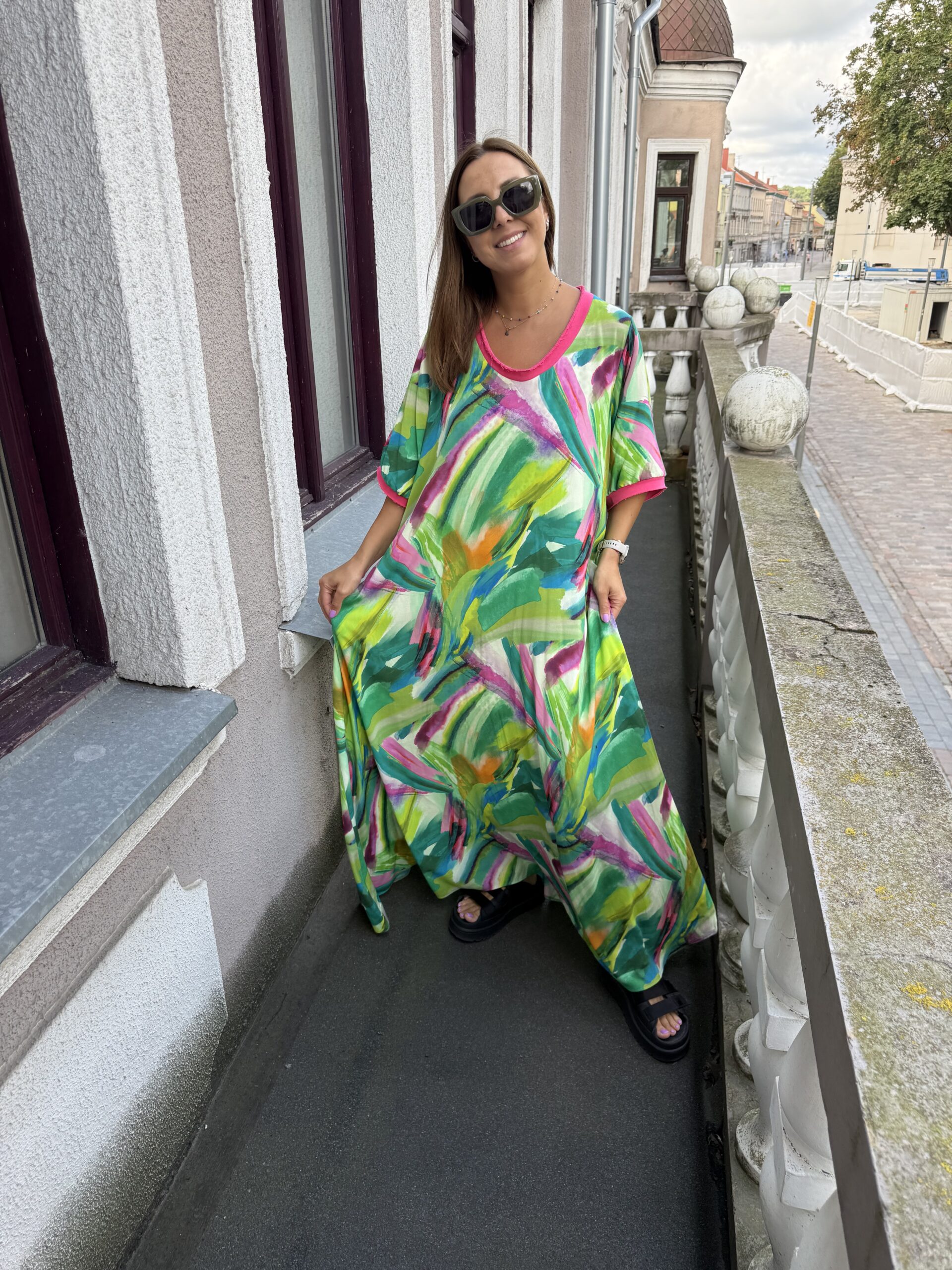 Viskozinė VIENETINĖ suknelė "AKVARELĖ"