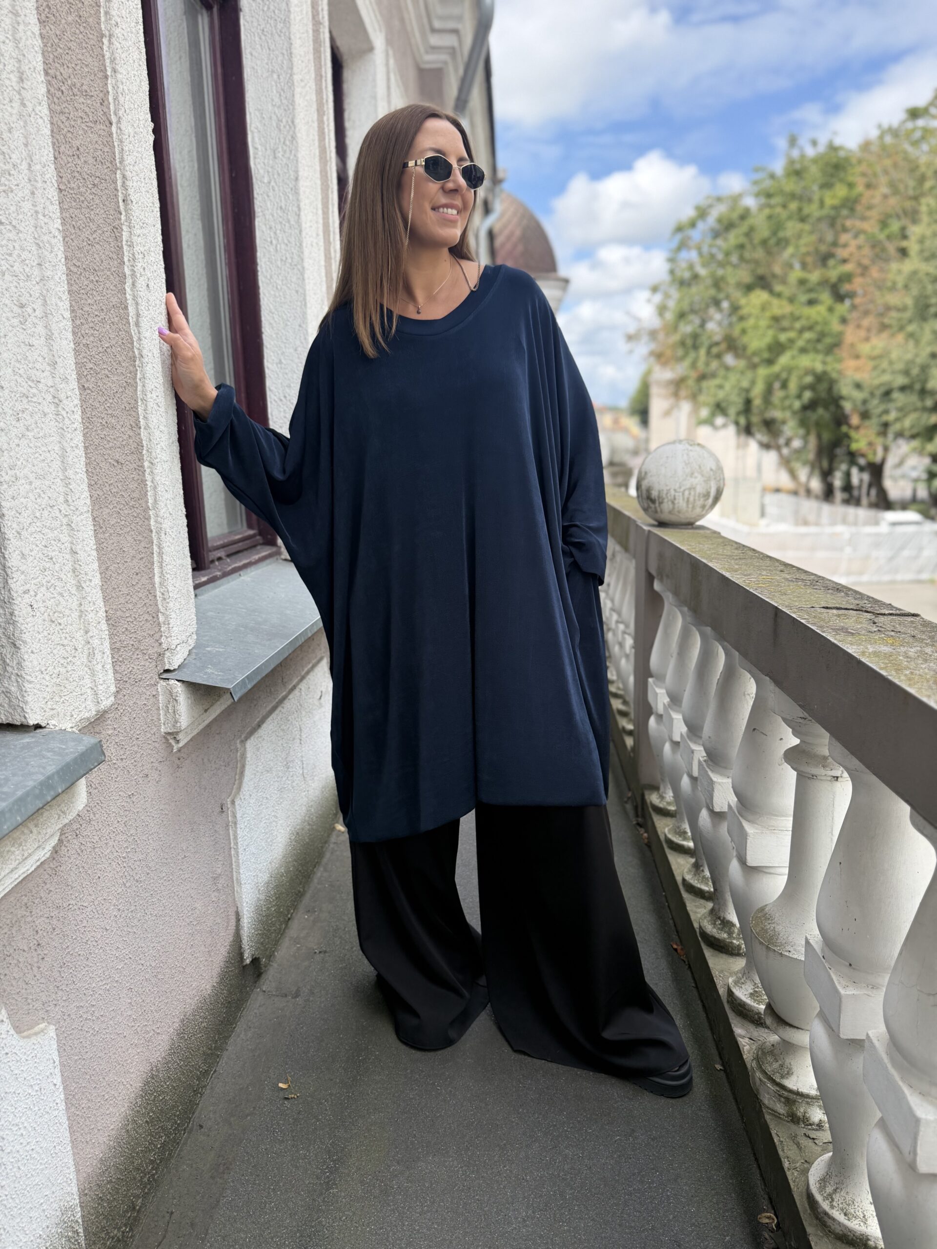 Tamsiai mėlyna PLUS SIZE tunika/palaidinė - Image 5